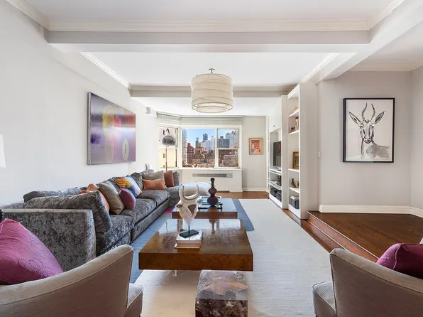 215 E 79th St #13AB, New York, NY 10075
