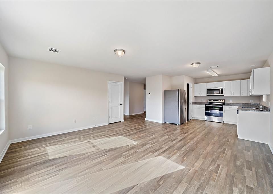 1st image of 14196 Harlequin Dr