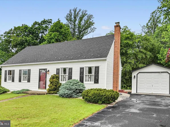 507 Crest Cir, Mohnton, PA 19540