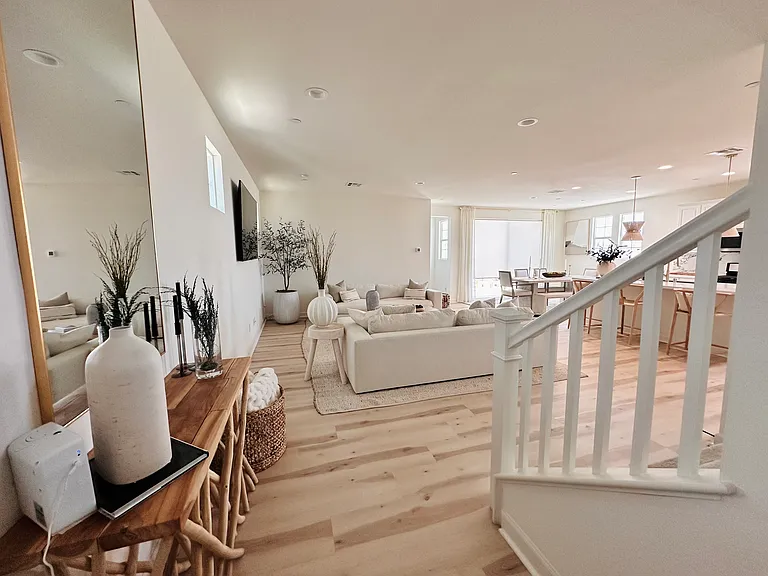 3939 S Sunrise Ave — Photo 5
