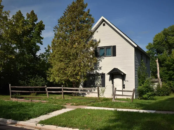 816 4th Ave W, Ashland, WI 54806