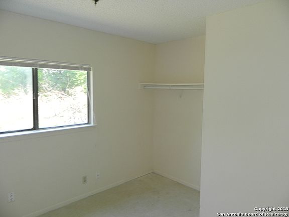 5th image of 10231 Raven Field Dr