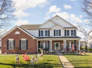 1960 Shadowridge Run, Avon, IN 46123