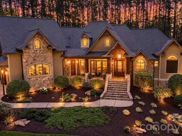 7608 Webbs Chapel Cove Ct, Denver, NC 28037