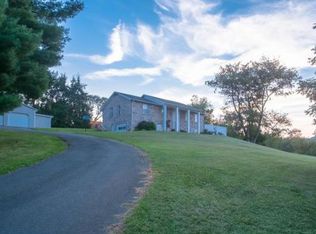 242 Rutledge St, Bristol, TN 37620