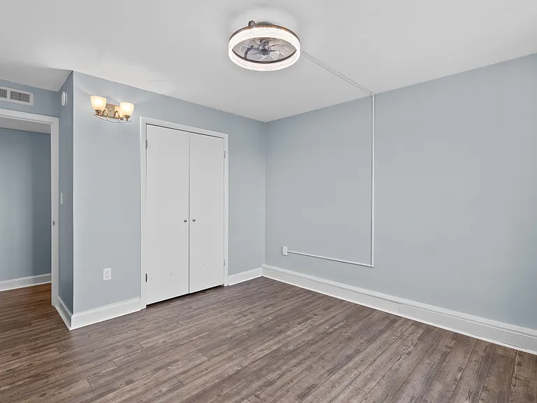 1825 Saint Julian Pl #17E — Photo 15