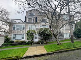 406 N 6th St #A, Tacoma, WA 98403