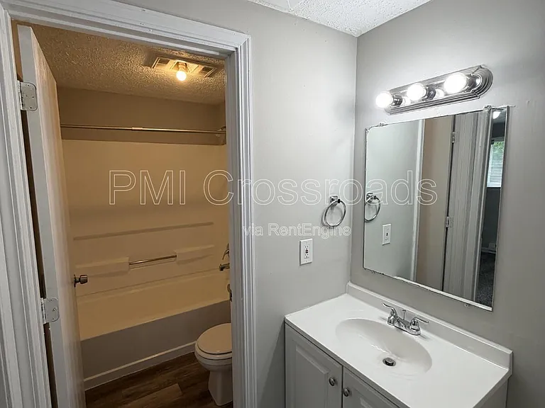 2761 Wedge St — Photo 3