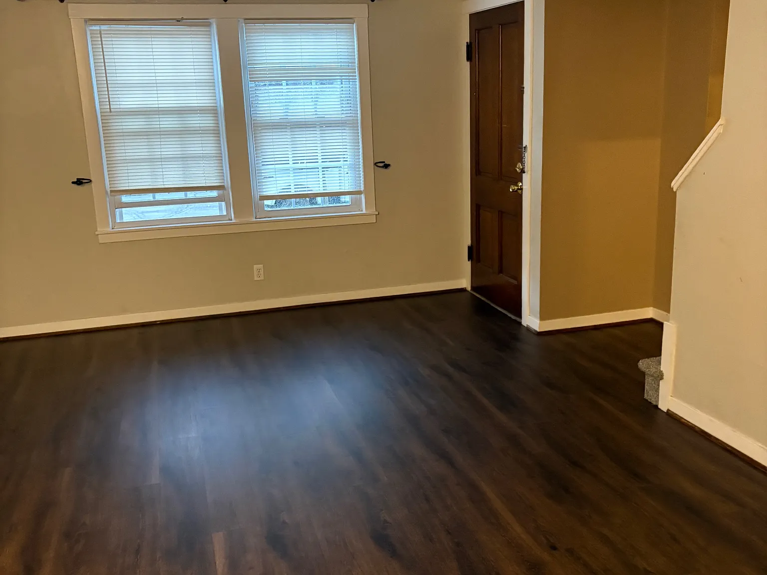 2 bed, 980 sqft, $1,350 — Photo 3