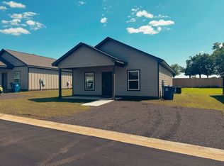 130 Rodeo Ln, Atmore, AL 36502