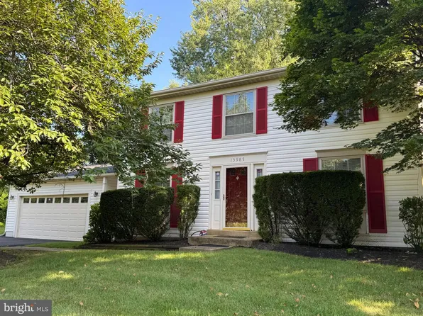 13985 Cabells Mill Dr, Centreville, VA 20120