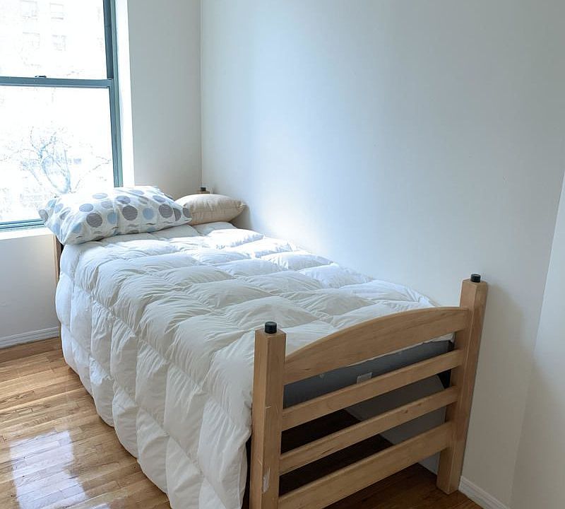 2nd image of 248 W 64th St APT 6D