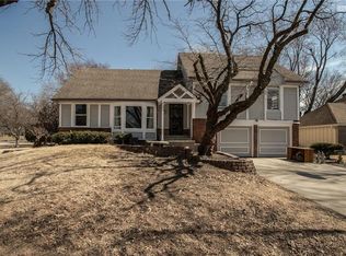 8201 Noland Rd, Lenexa, KS 66215