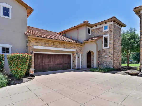 528 Via Amalfi, Irving, TX 75039