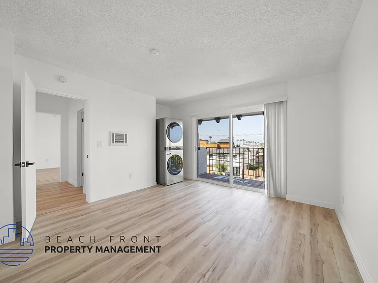 708 N. Juanita Ave. — Photo 15