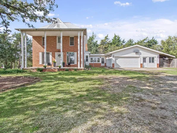 2053 15th Ave, McPherson, KS 67460