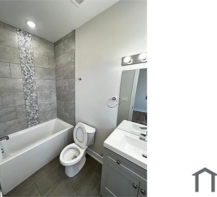 5th image of 701 N 40th St #8