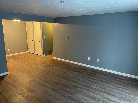 5th image of 22 Kingswood Dr #F