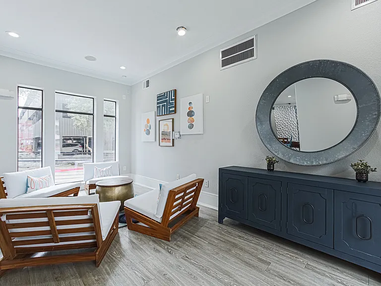 The Village at Bellaire Apartments — Photo 16