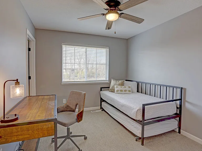 100 Everglades Trl — Photo 12