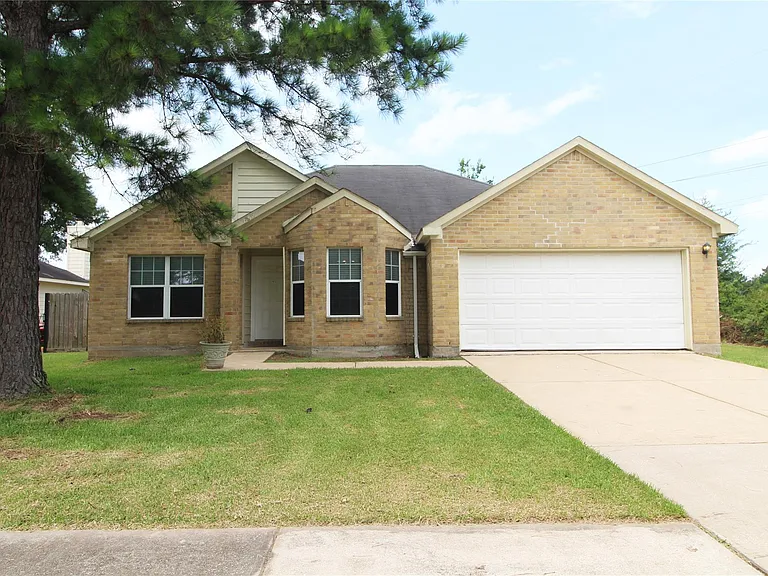 17839 Bullis Gap Dr — Photo 1