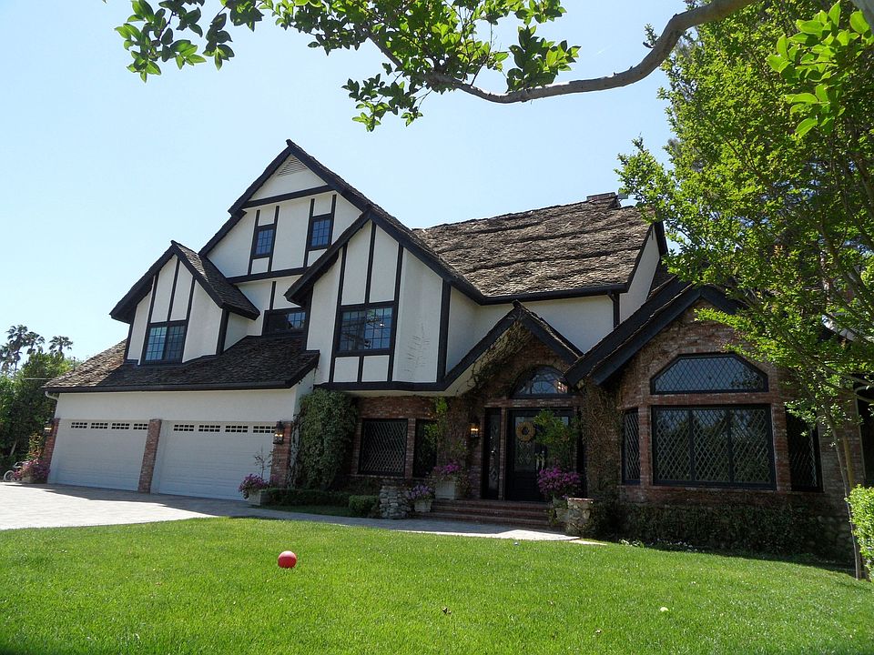 1st image of 5075 Amestoy Ave