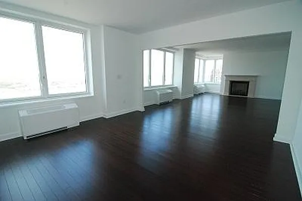 Rented by Nest Seekers International | media 80