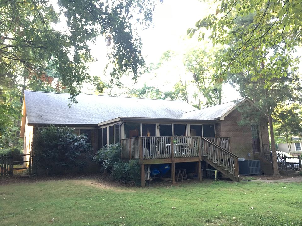 2nd image of 5624 Hillbrook Dr