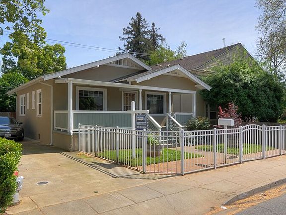 2nd image of 2509 41st St