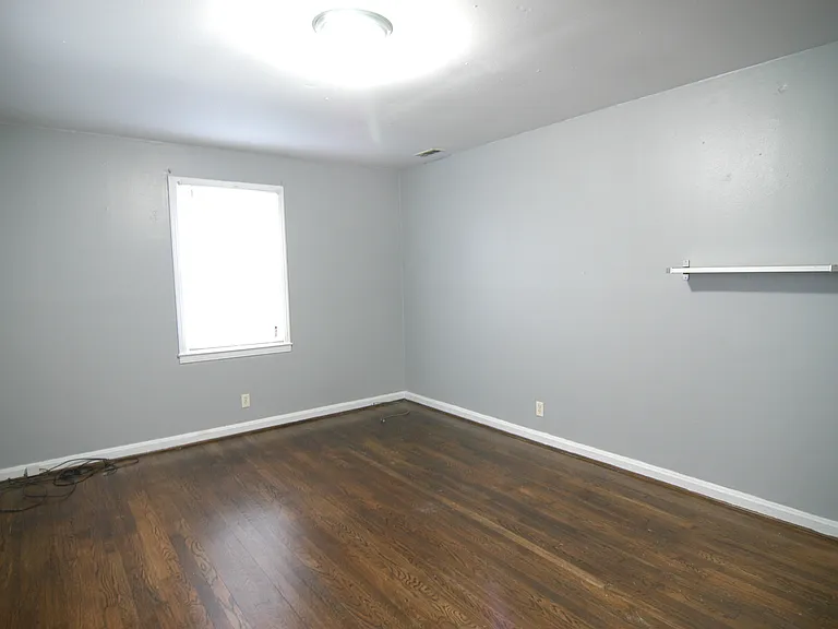 314 Oriel Ave — Photo 5