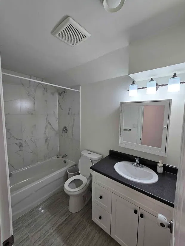 2 bed, 927 sqft, $1,800 — Photo 4