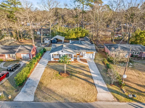 2051 Bishop Dr, Charleston, SC 29414
