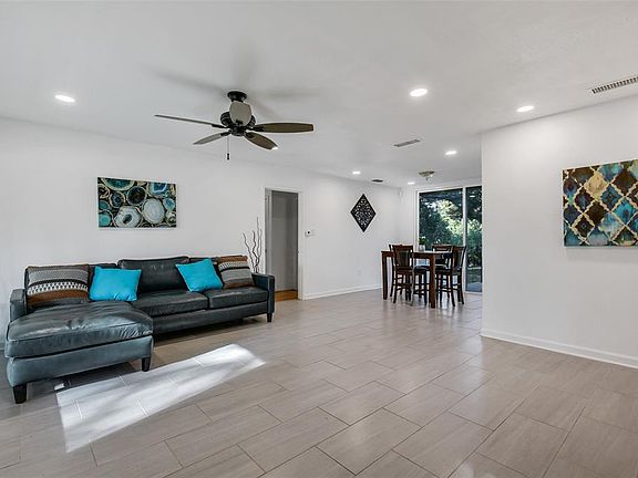 2nd image of 2405 Salerno Dr