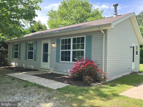 6222 Dorlon Dr, Rock Hall, MD 21661