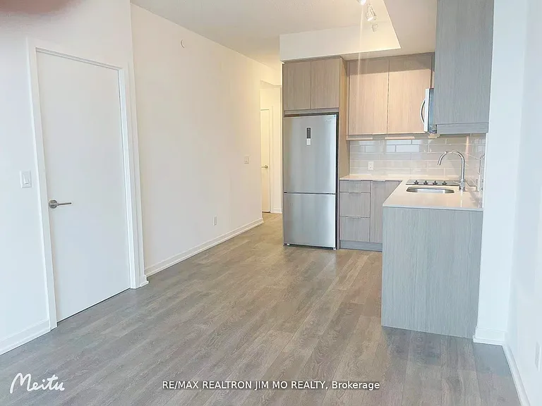 32 Forest Manor Rd #2707 — Photo 12