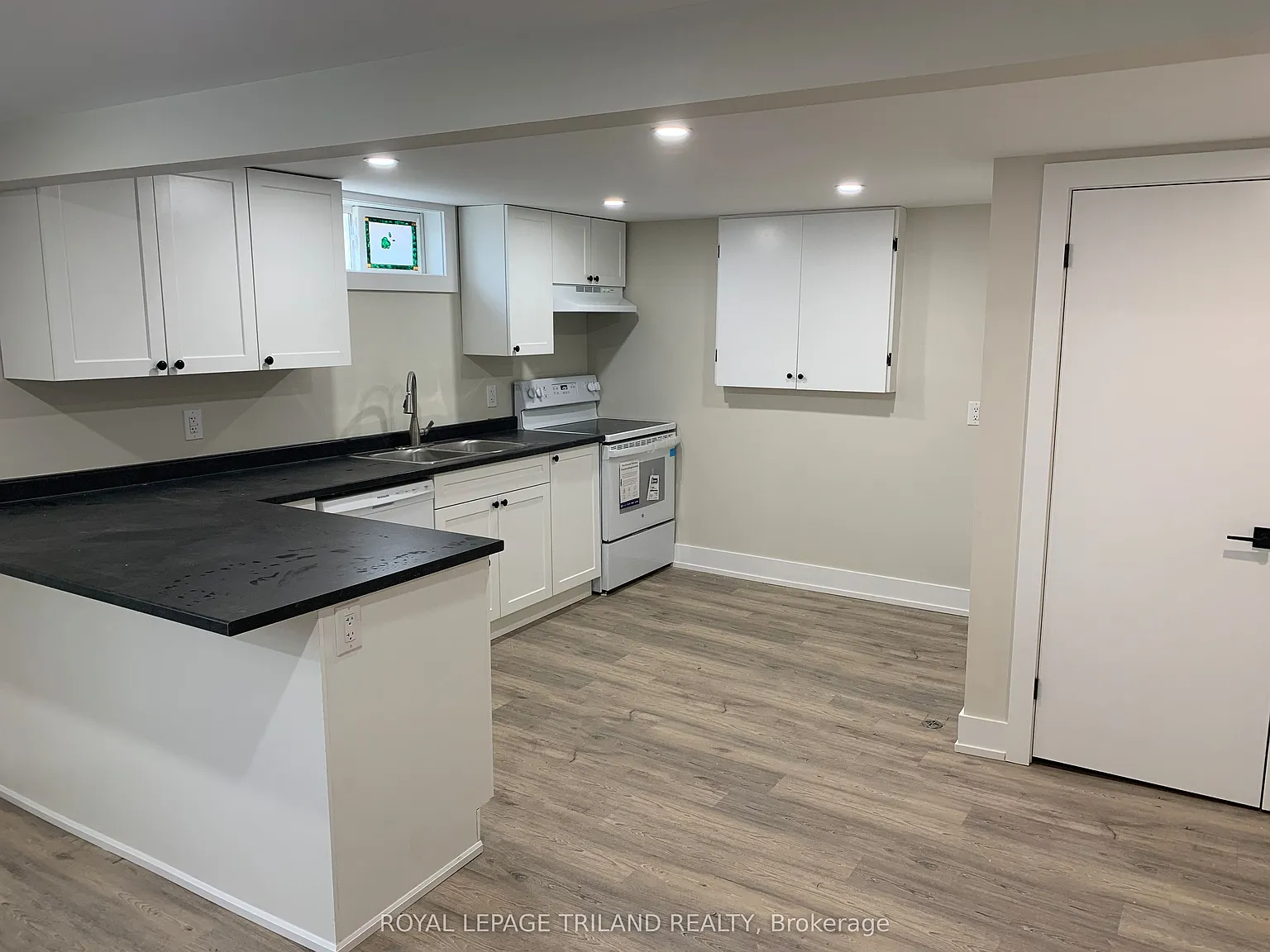 2 bed, $1,700 — Photo 1
