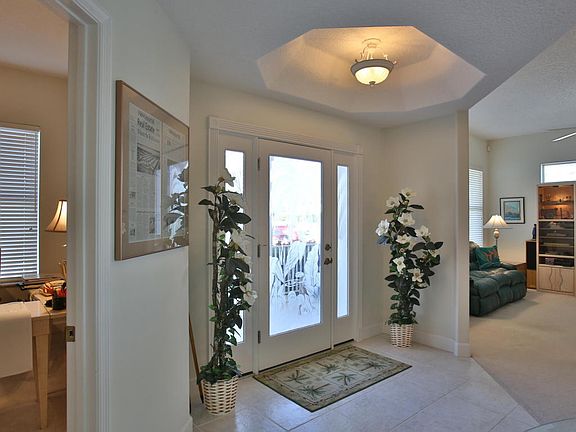 3rd image of 139 Key Colony Ct