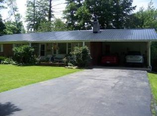 346 Hemlock St, Mountain City, TN 37683