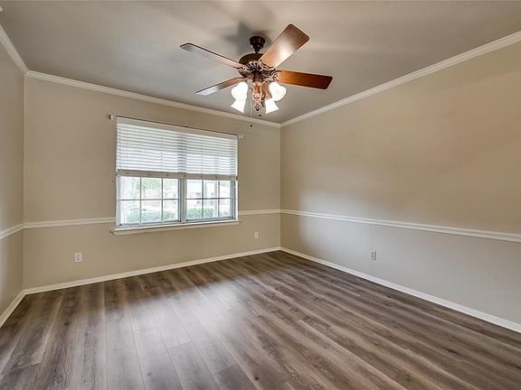 5th image of 2904 Briarwood Dr