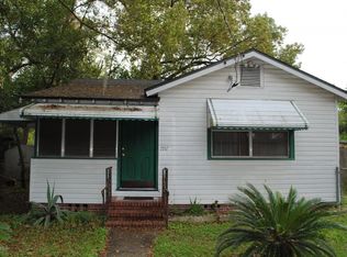 7557 Oakwood St, Jacksonville, FL 32208