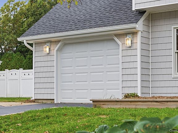 4th image of 22 Woodbrook Drive