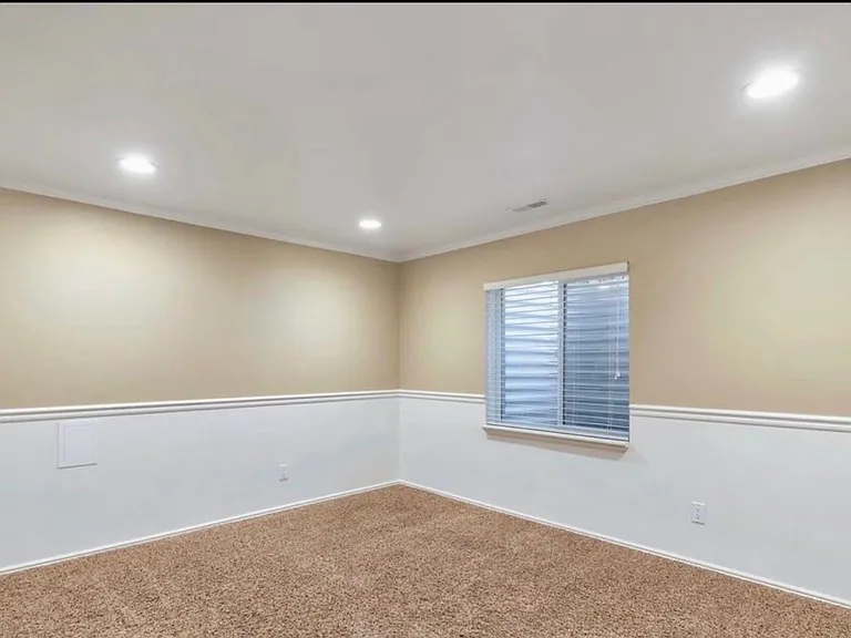 1906 W Pointe Meadow Loop — Photo 10