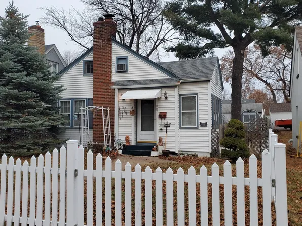 1807 Bush Ave E, Saint Paul, MN 55119