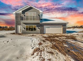 113 S Sycamore St, Valley Center, KS 67147
