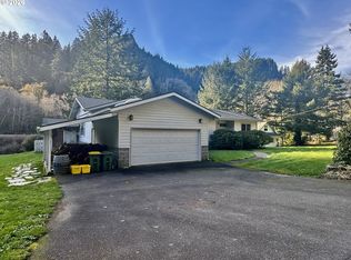 11445 E Mapleton Rd, Mapleton, OR 97453
