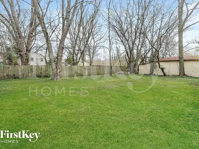 803 Blackhawk Dr — Photo 14