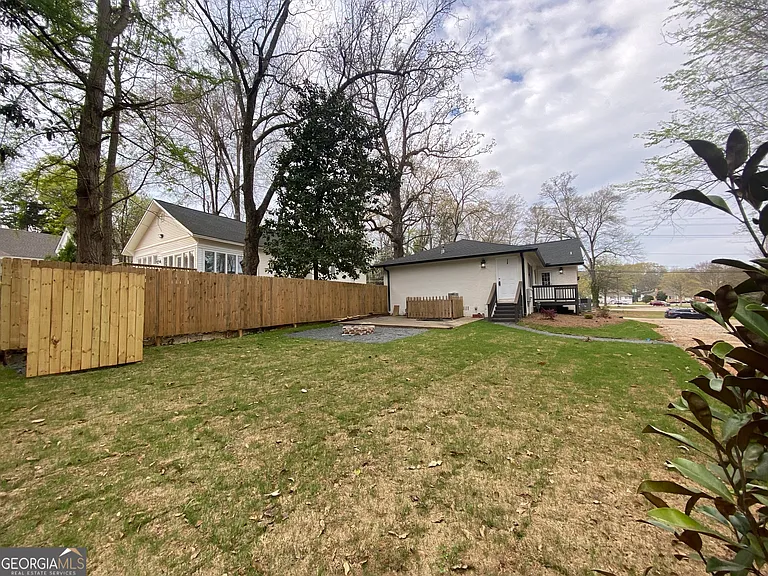 1007 Vernon St #B — Photo 31