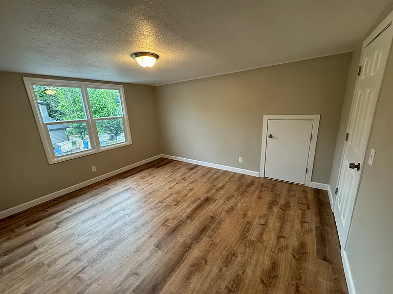 125 NW 14th St #1 — Photo 10