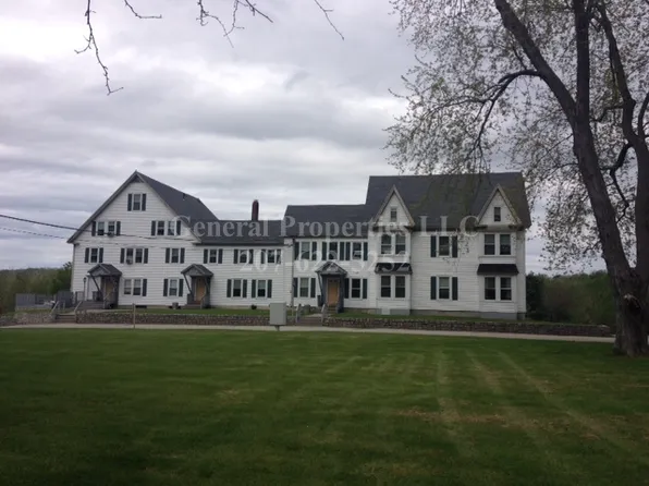 584 Riverside Dr, Augusta, ME