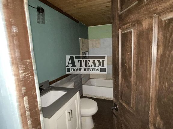 4th image of 306 Longleaf St